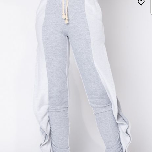 AKIRA pants With Top Included - Picture 4 of 4